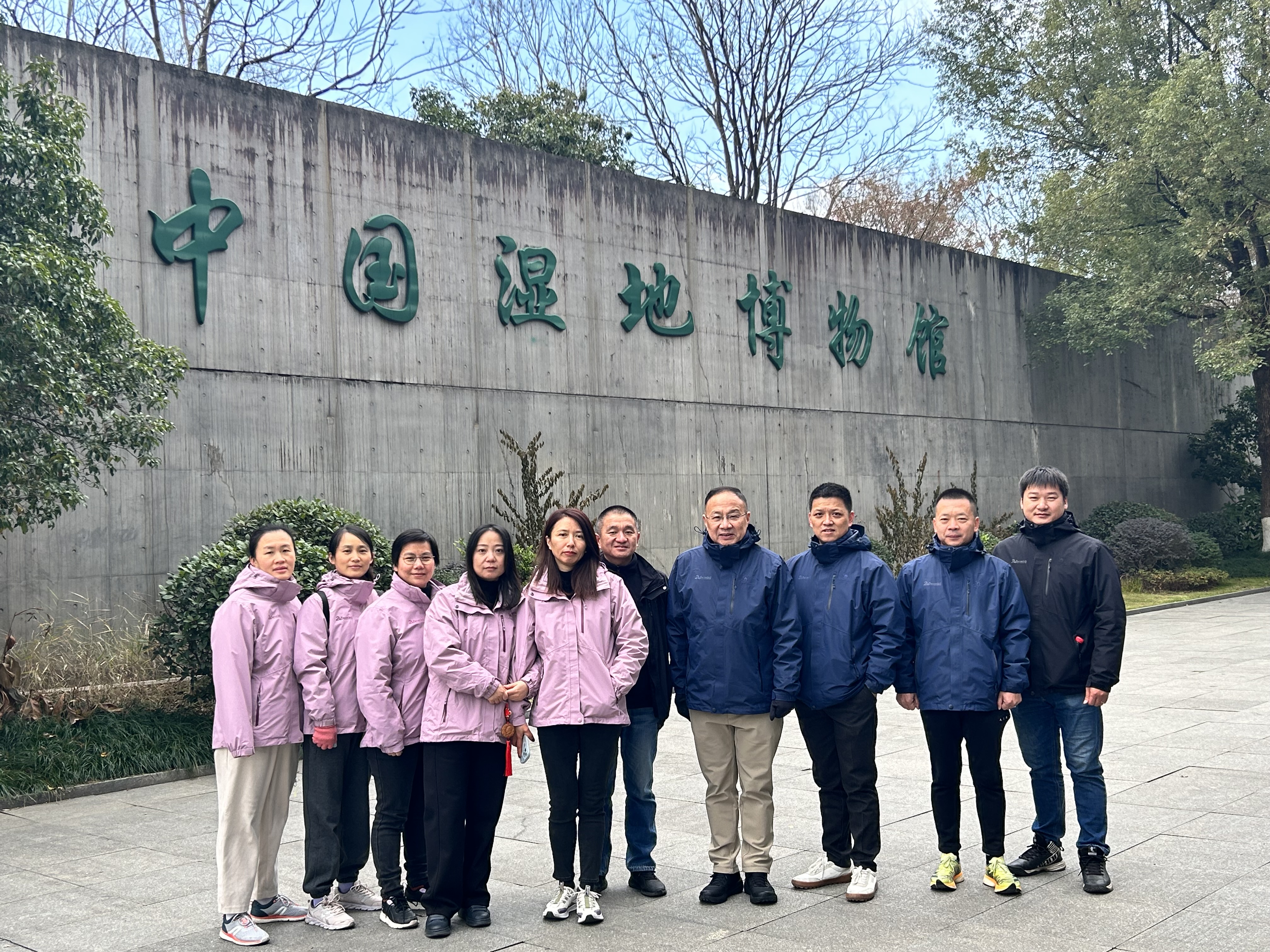 1703725993769182.jpg 1703725993769182.jpg